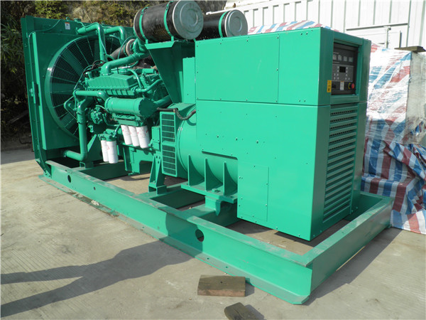 武江出租发电机 发电机组厂家：柴油发电机组的控制屏的作用是什么？