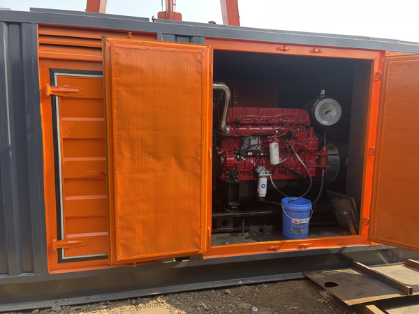 武江哪些因素会影响 200KW 柴油发电机的燃油消耗率？